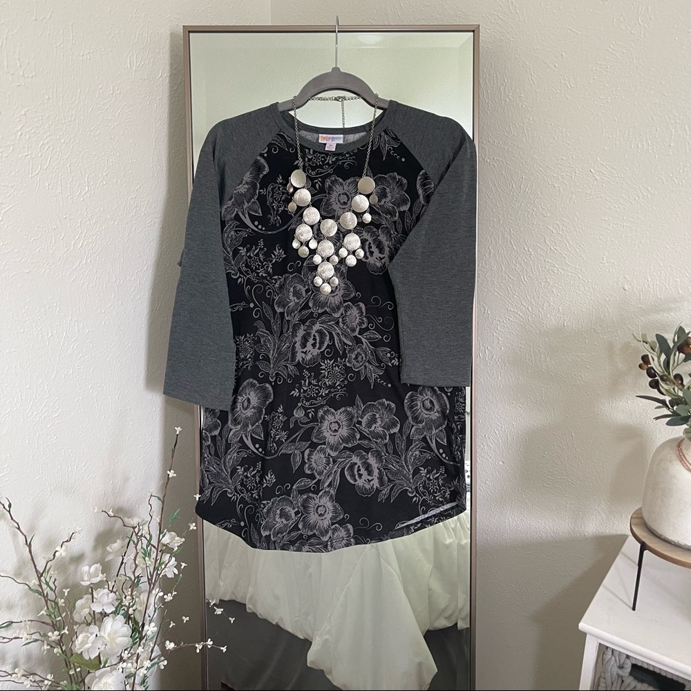 Lularoe Randy Medium